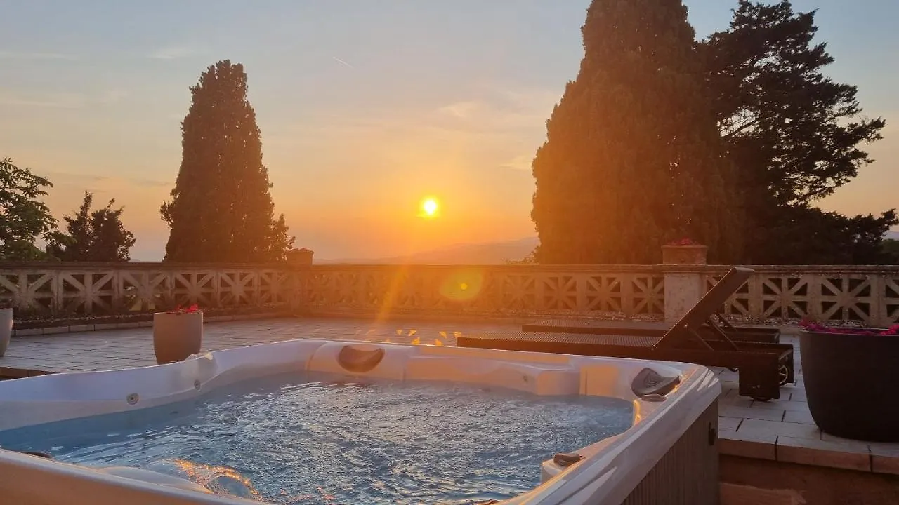 Bed and Breakfast Bella di Ceciliano Arezzo Bed & Breakfast